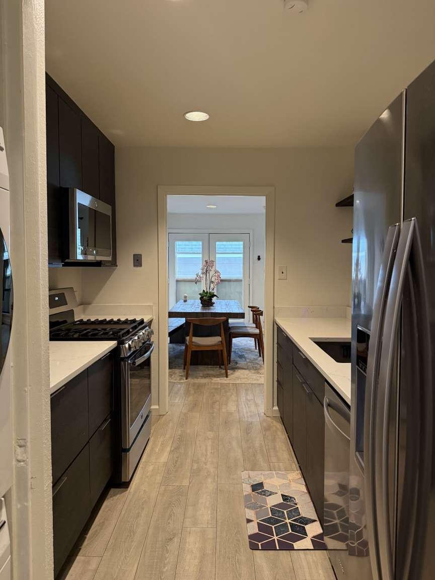 1106 W 6th St # 213, Austin, TX 78703