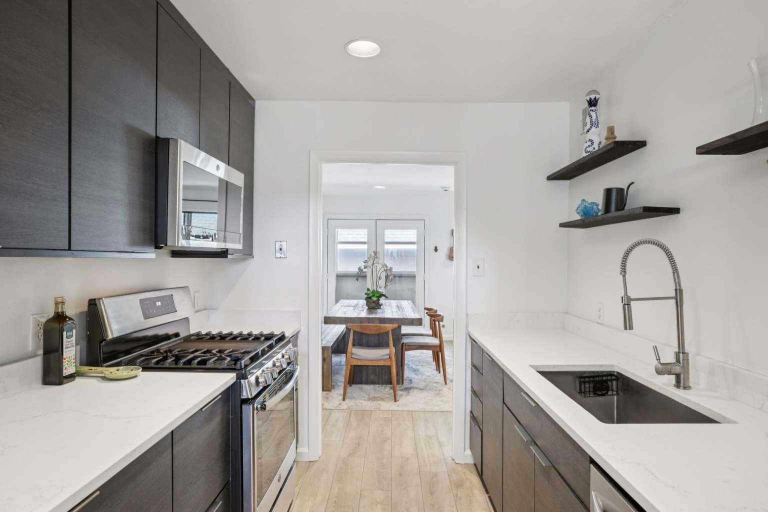 1106 W 6th St # 213, Austin, TX 78703