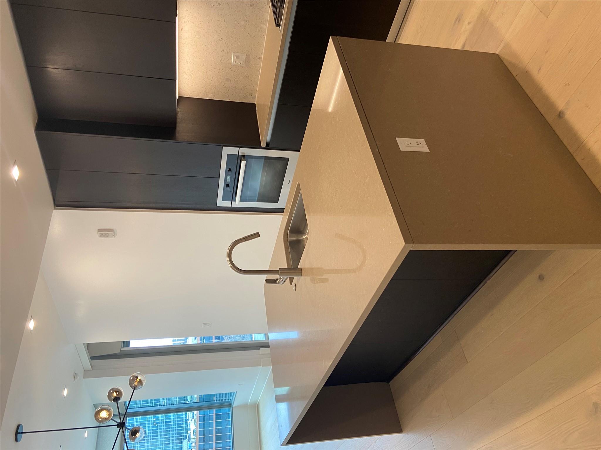 501 West Ave # 802, Austin, TX 78701