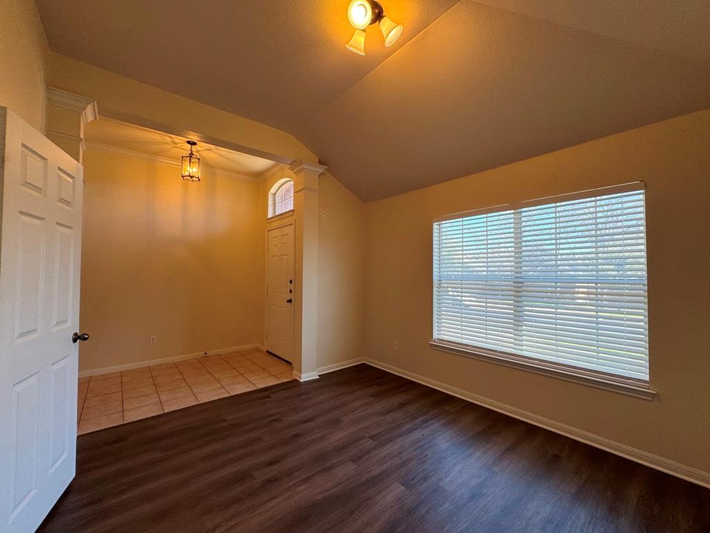 13212 Kenswick Dr, Austin, TX 78753