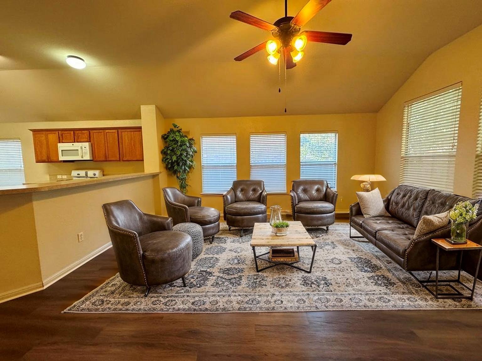 13212 Kenswick Dr, Austin, TX 78753