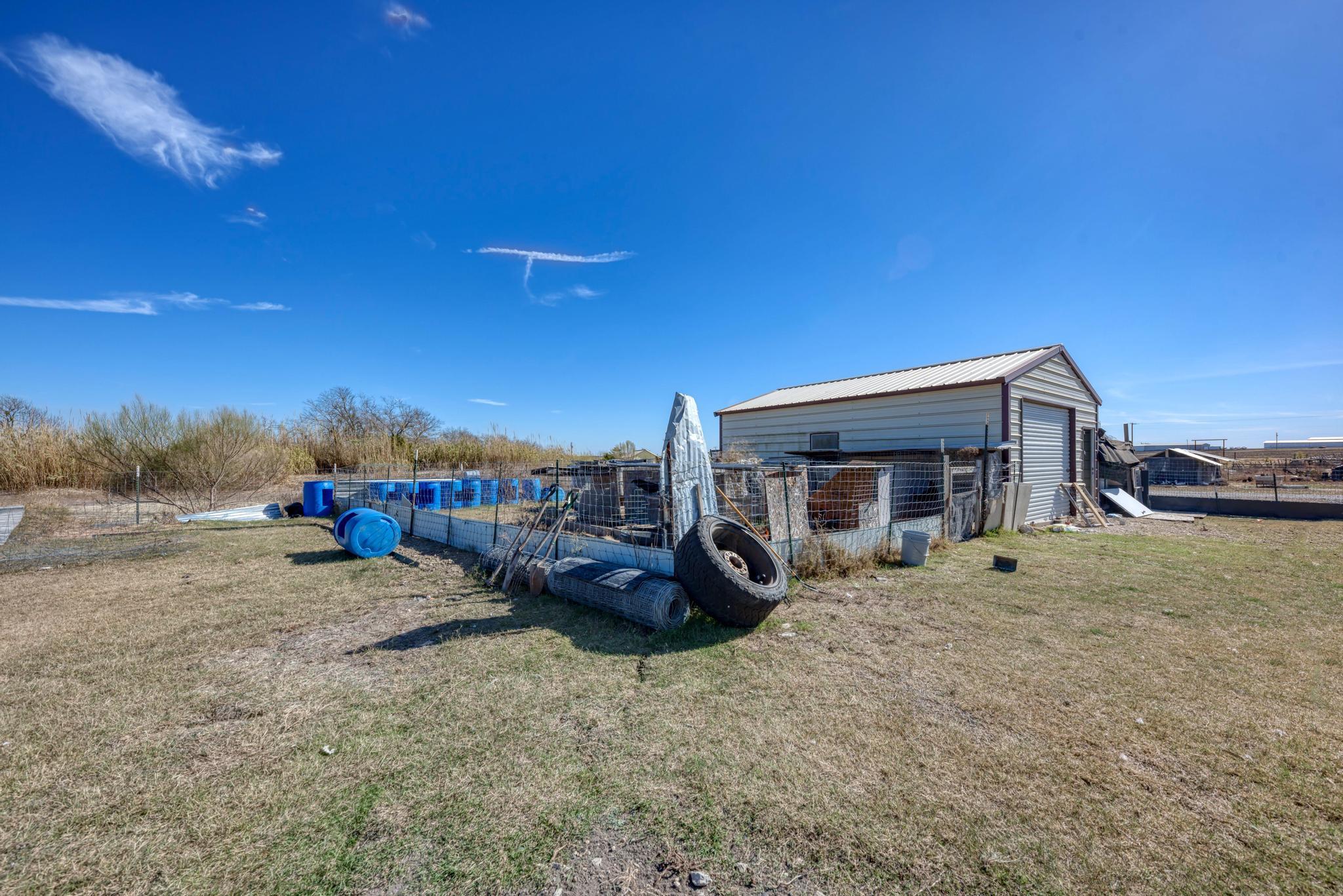 20113 Maynard Ct, Coupland, TX 78615