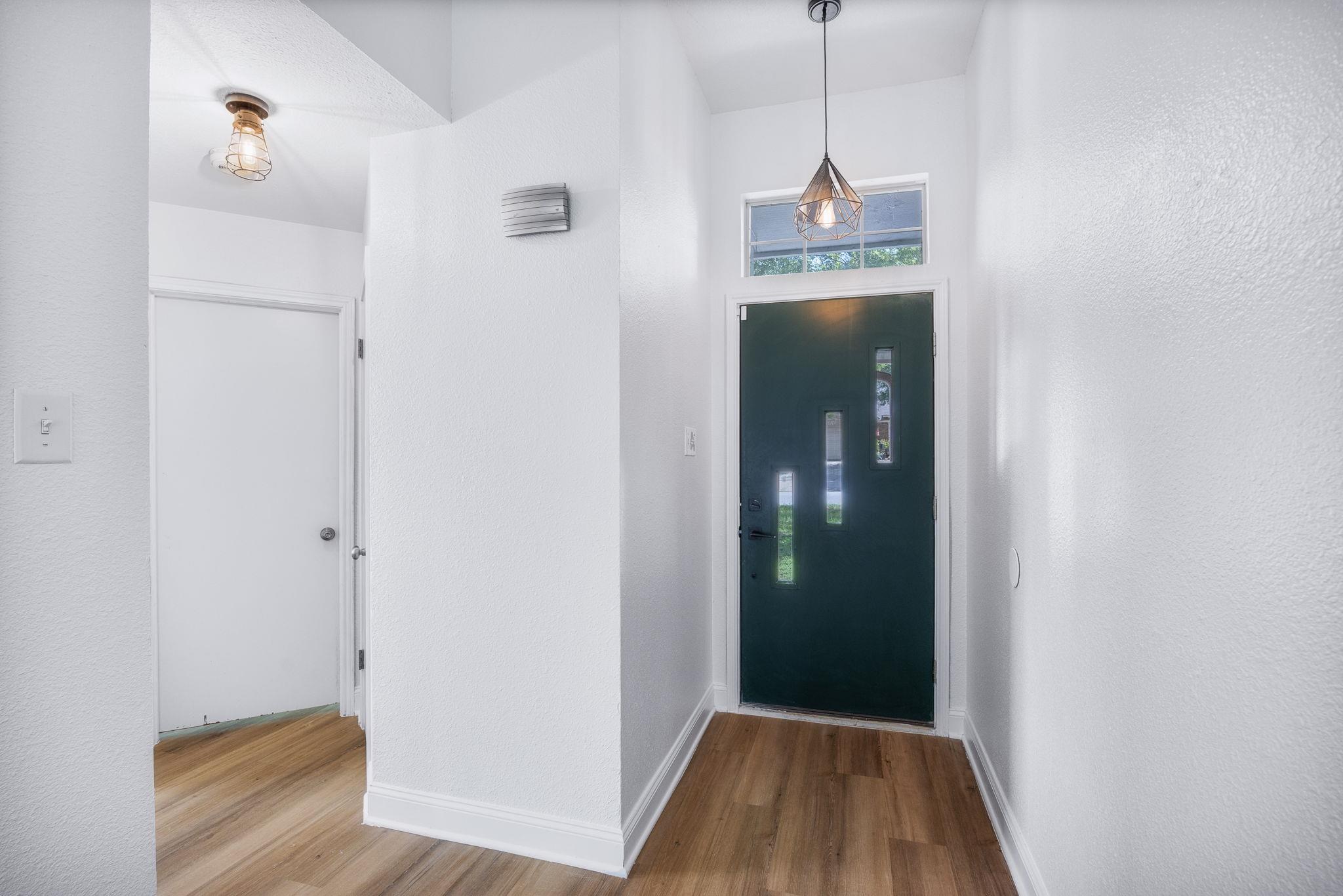 3011 Foxton Cv, Austin, TX 78748