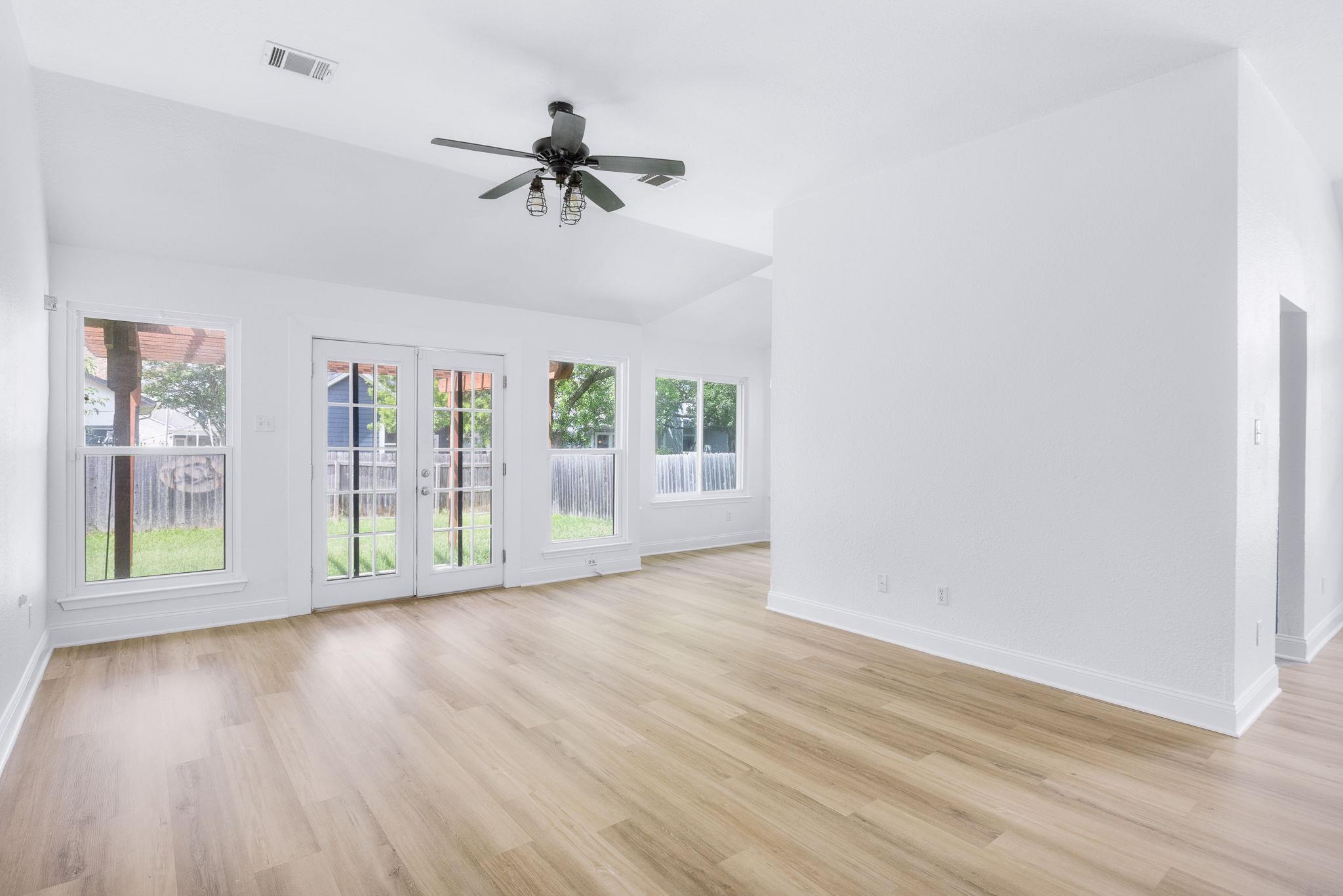 3011 Foxton Cv, Austin, TX 78748