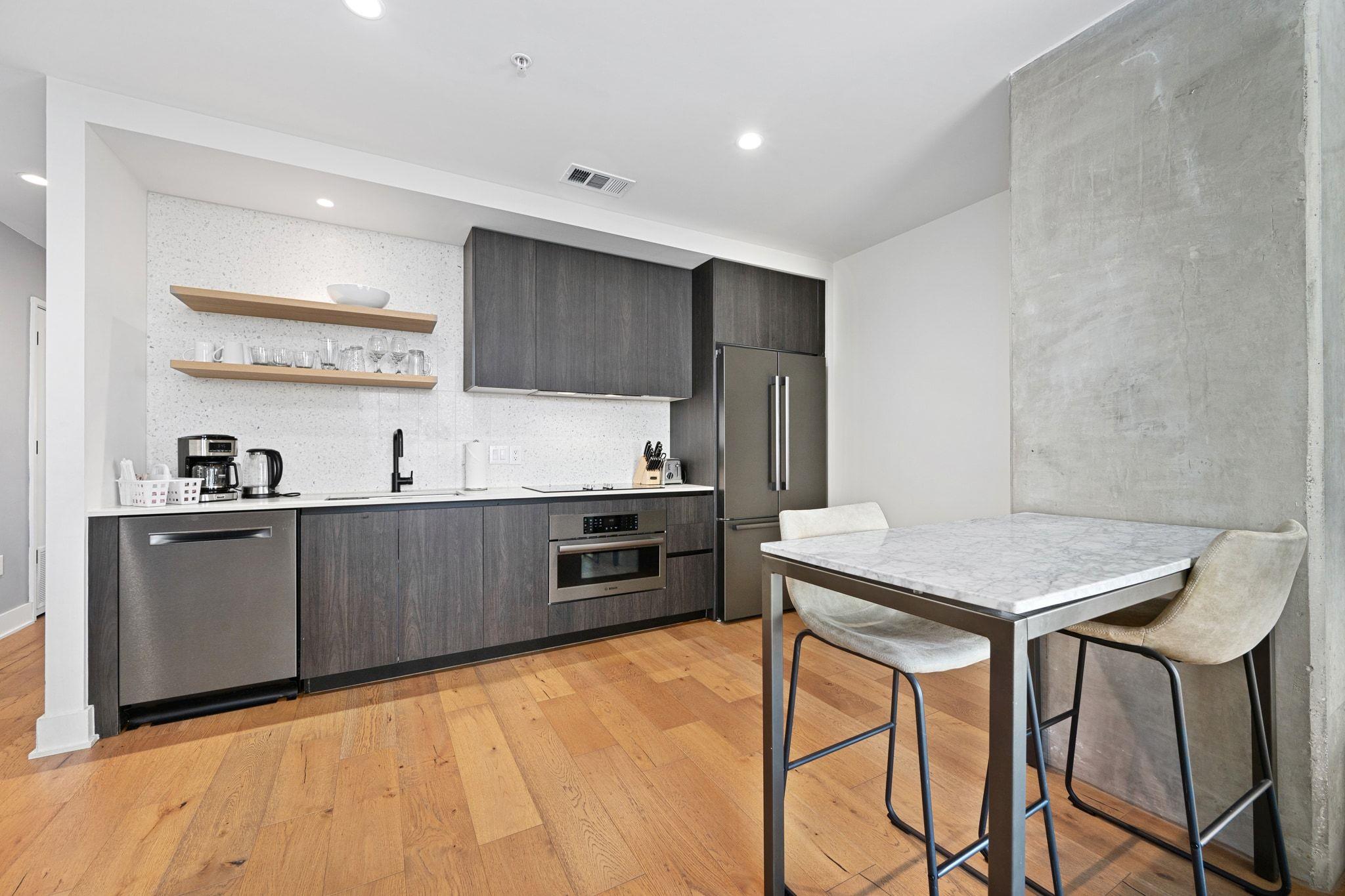 48 East Ave # 2204, Austin, TX 78701