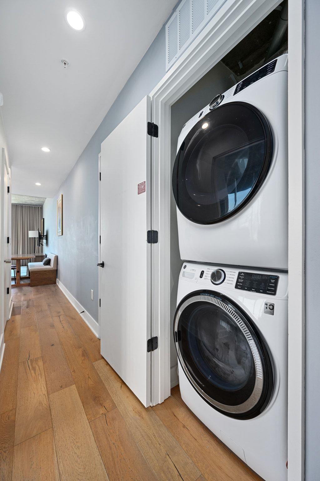 48 East Ave # 2204, Austin, TX 78701