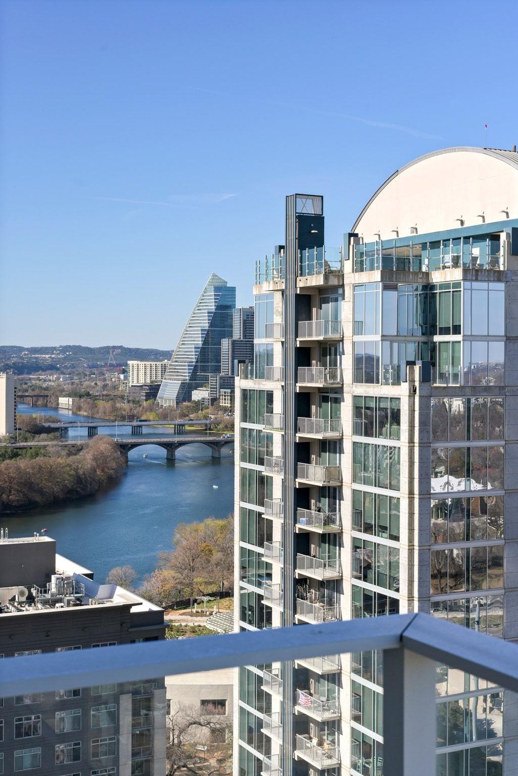 48 East Ave # 2204, Austin, TX 78701