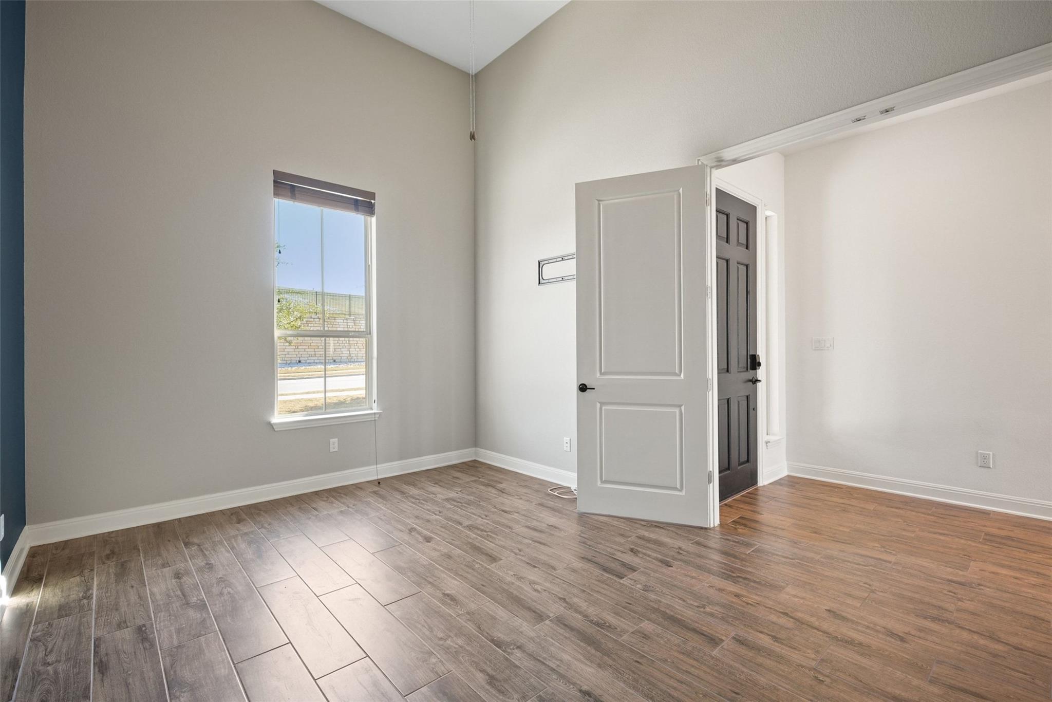 19113 Freeman Cir, Austin, TX 78738