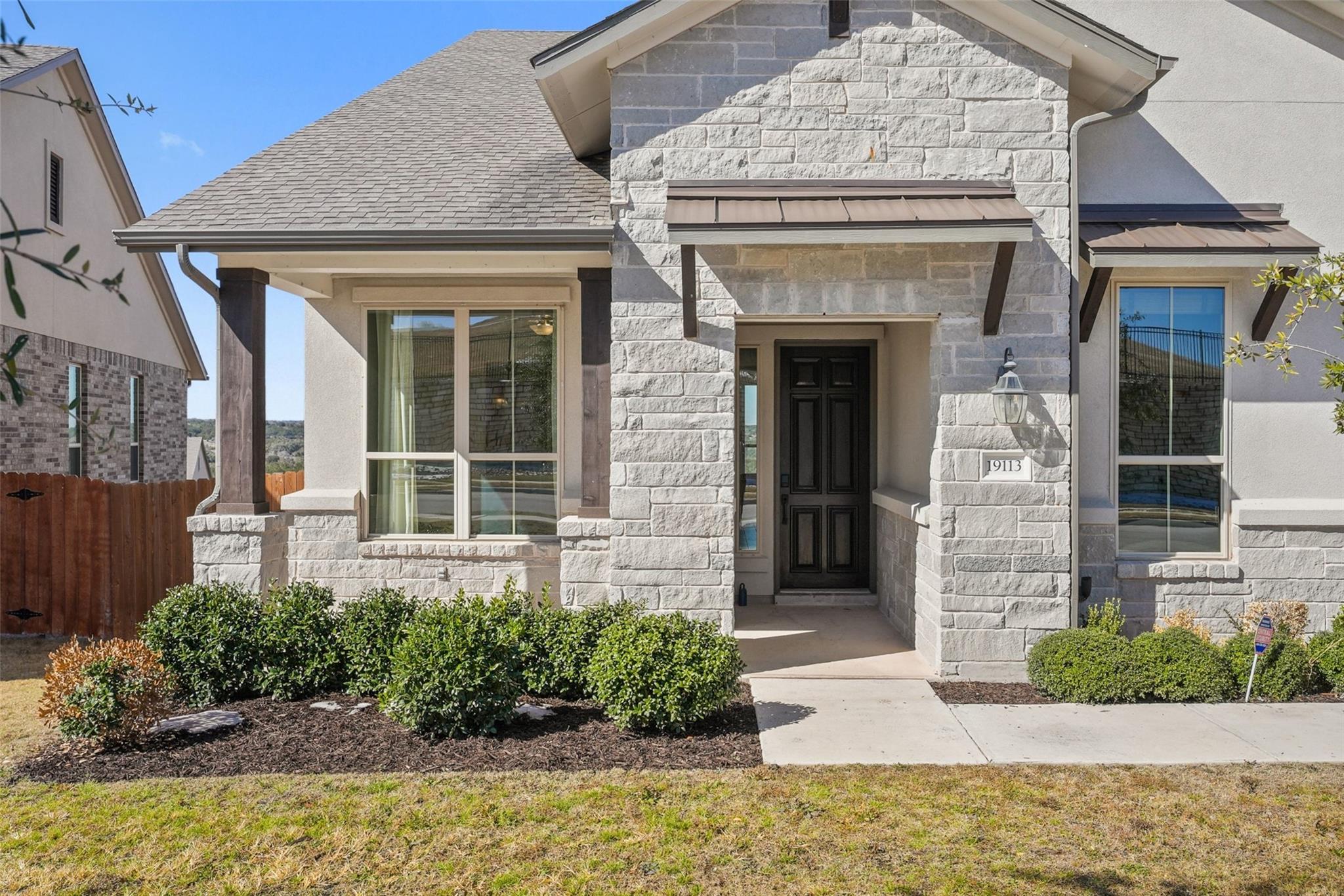 19113 Freeman Cir, Austin, TX 78738