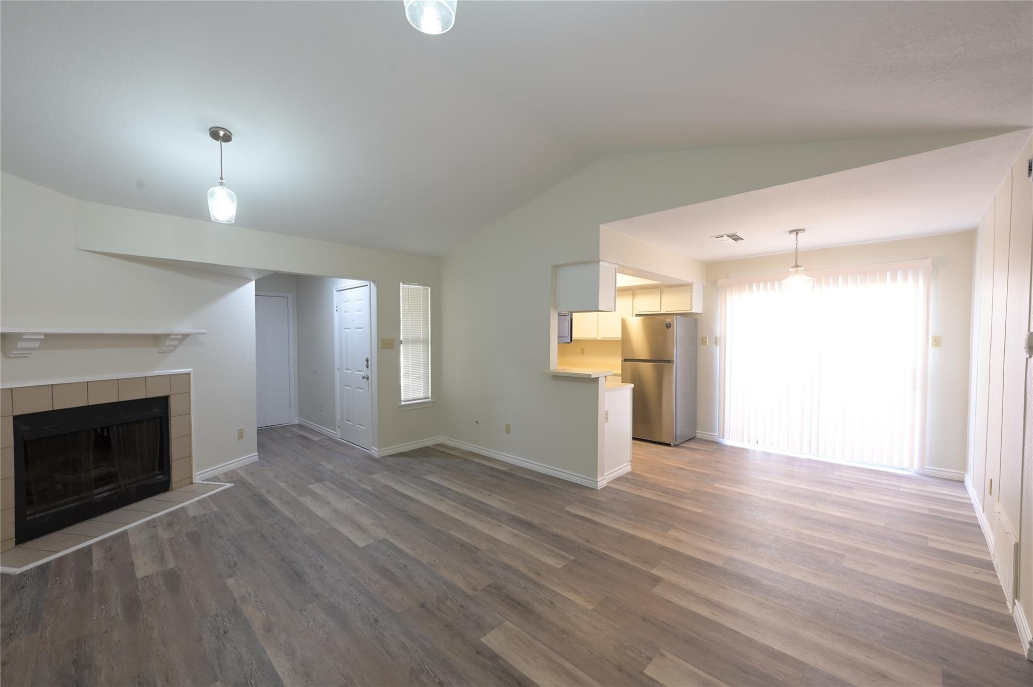 916 Crockett St # A, Lockhart, TX 78644