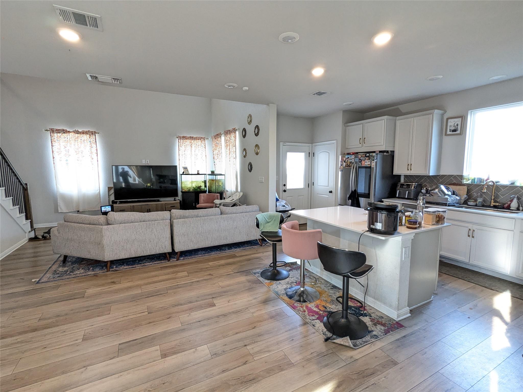 2436 Danbury Ln, Leander, TX 78641