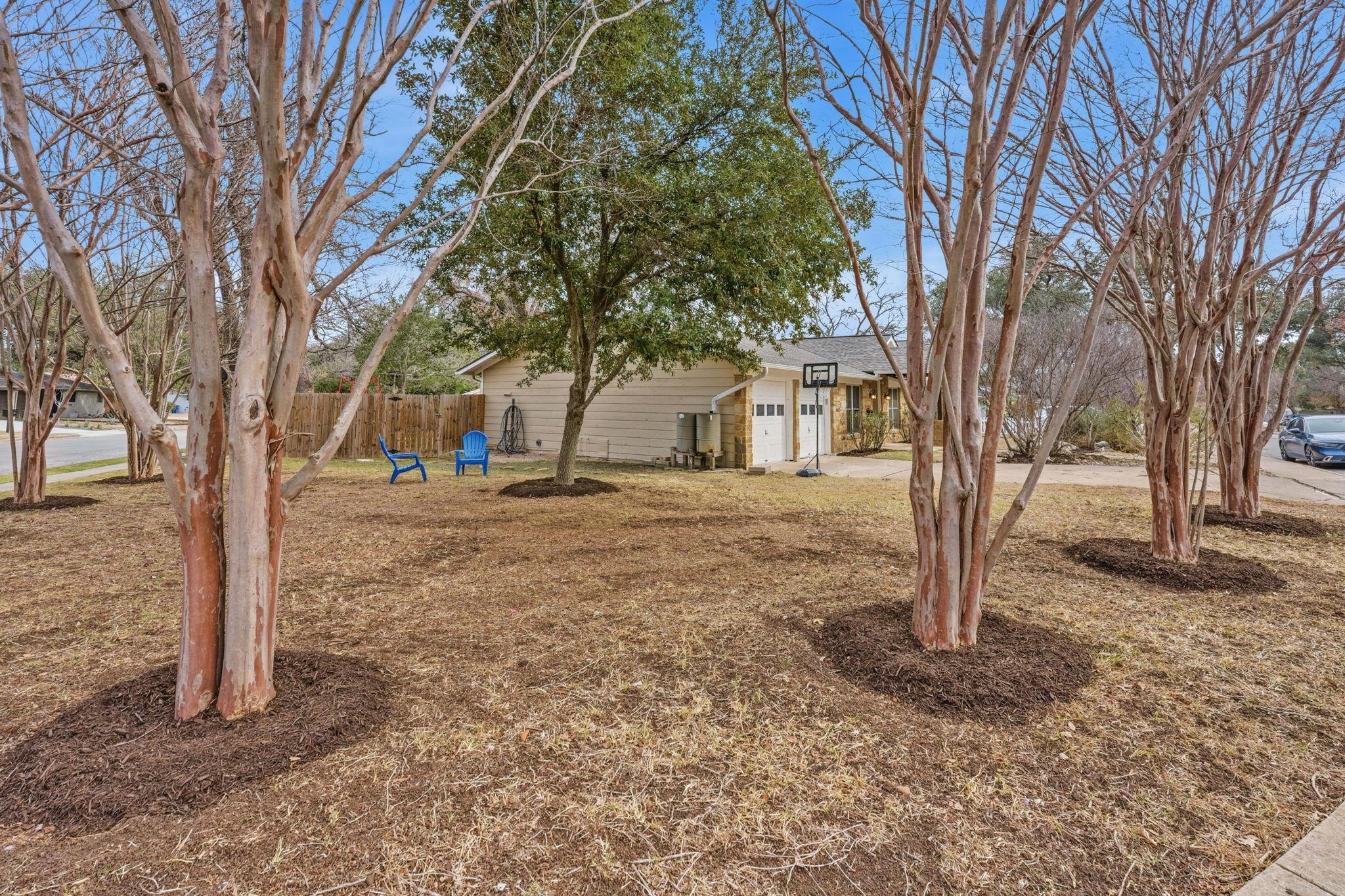 6809 Pioneer Pl, Austin, TX 78757