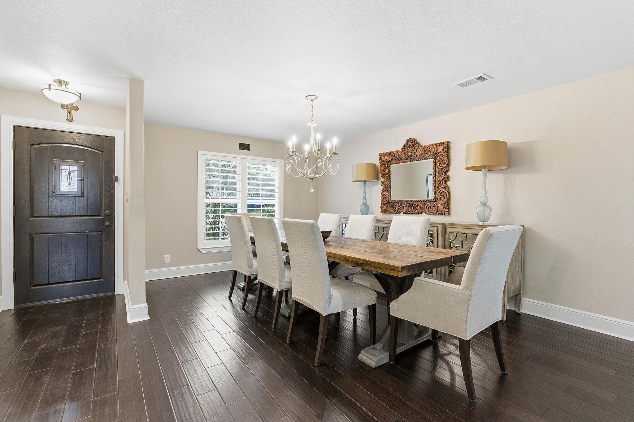 6809 Pioneer Pl, Austin, TX 78757