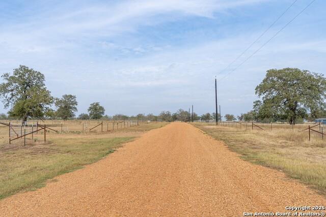 921 Johnson Farms Rd, Harwood, TX 78632