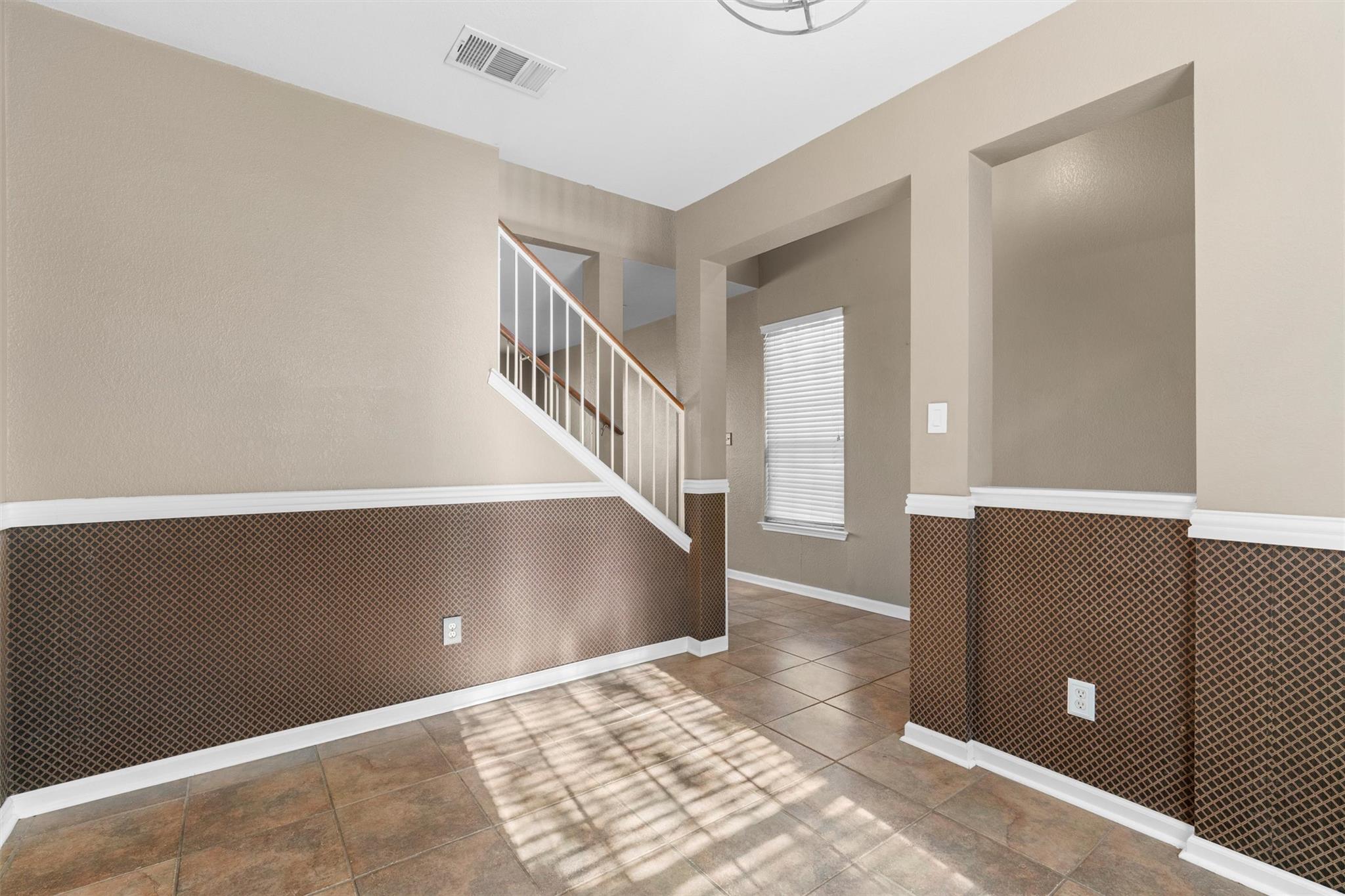 2012 Huxley Ln, Round Rock, TX 78664