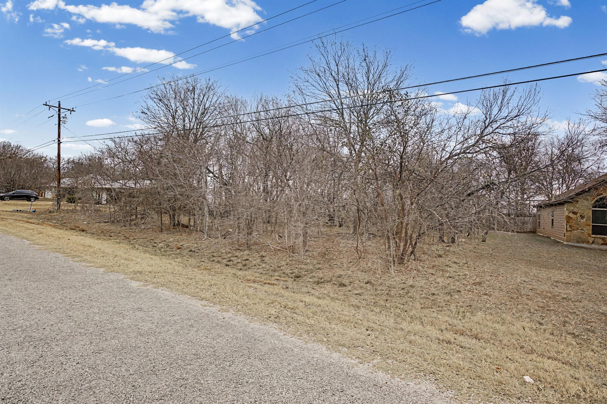 352 Keanahalululu Ln, Bastrop, TX 78602