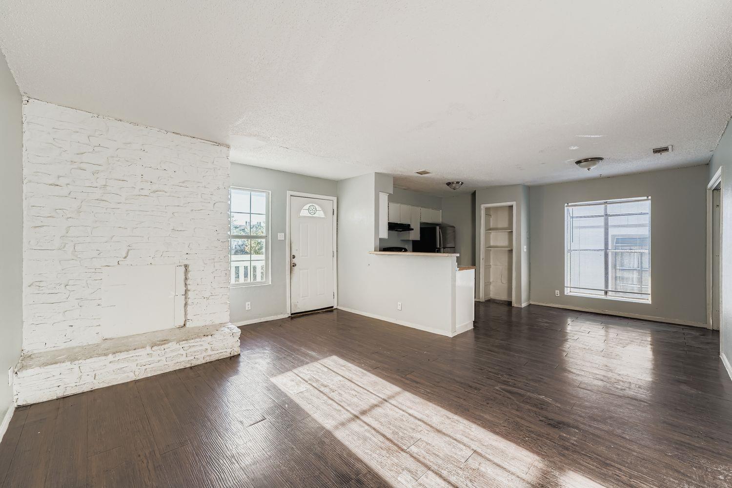 10100 Brownie Dr # B, Austin, TX 78753