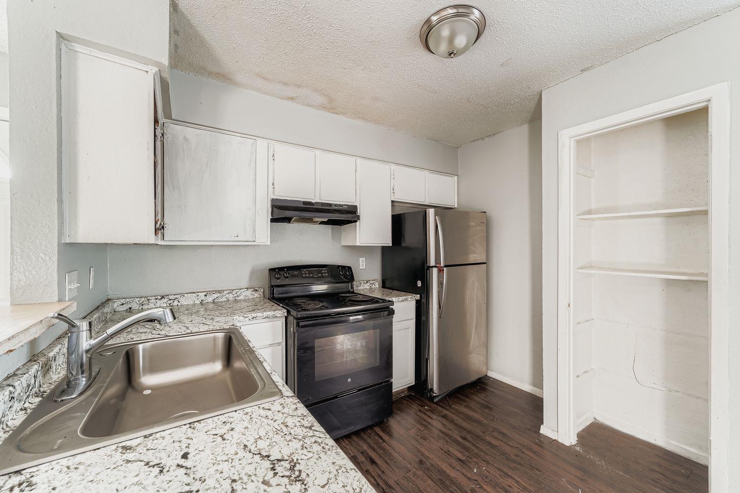 10100 Brownie Dr # B, Austin, TX 78753