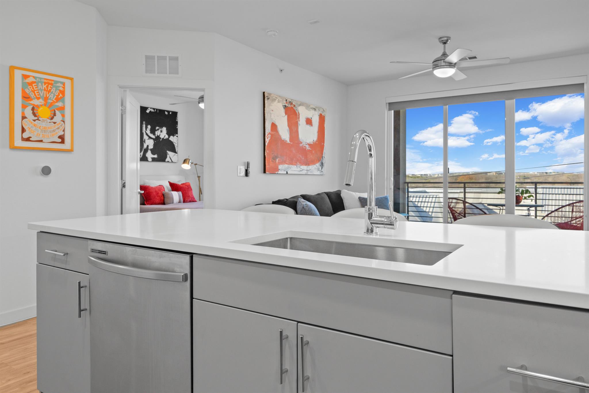 4801 Springdale Rd # 1401, Austin, TX 78723