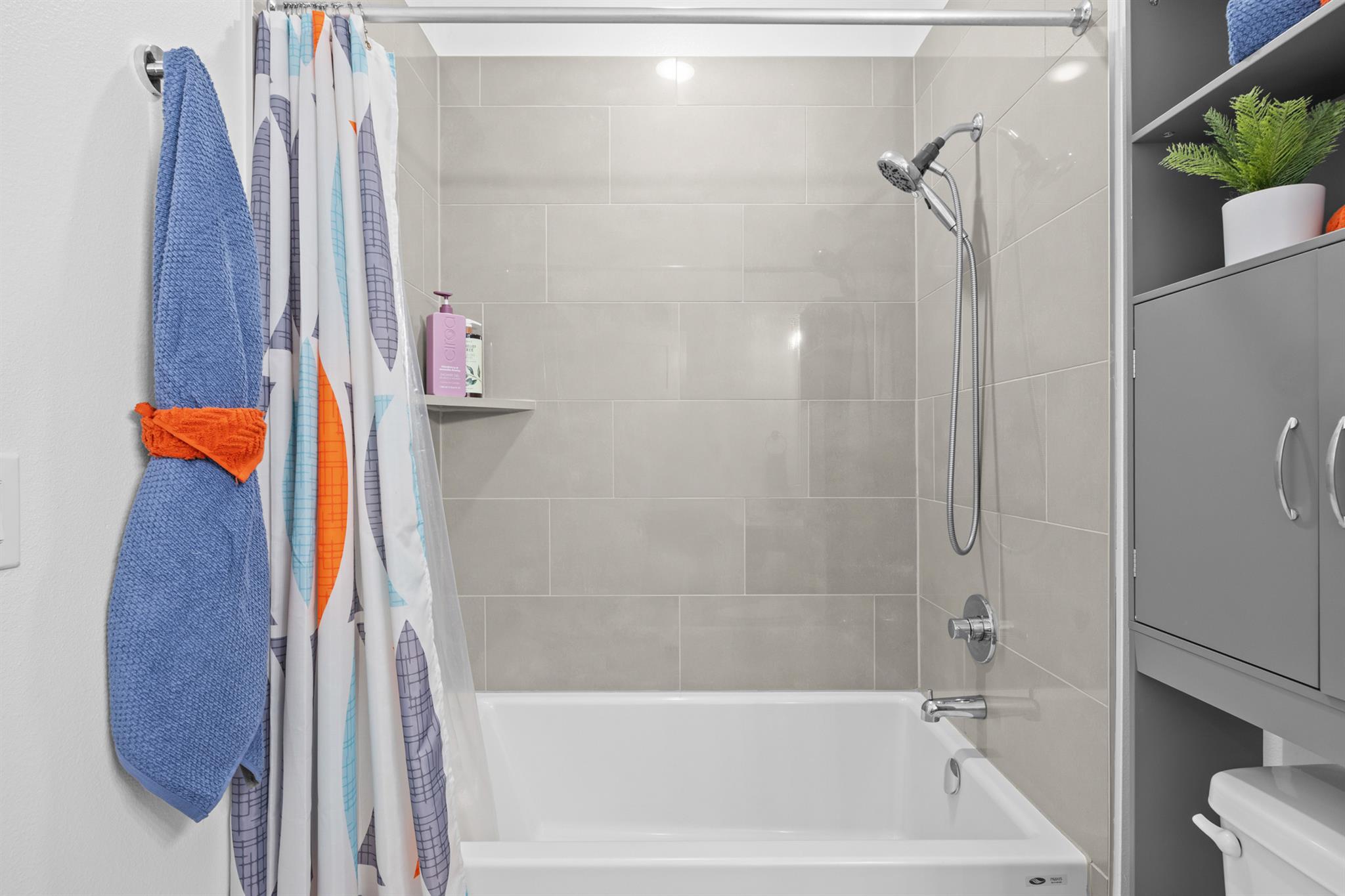 4801 Springdale Rd # 1401, Austin, TX 78723