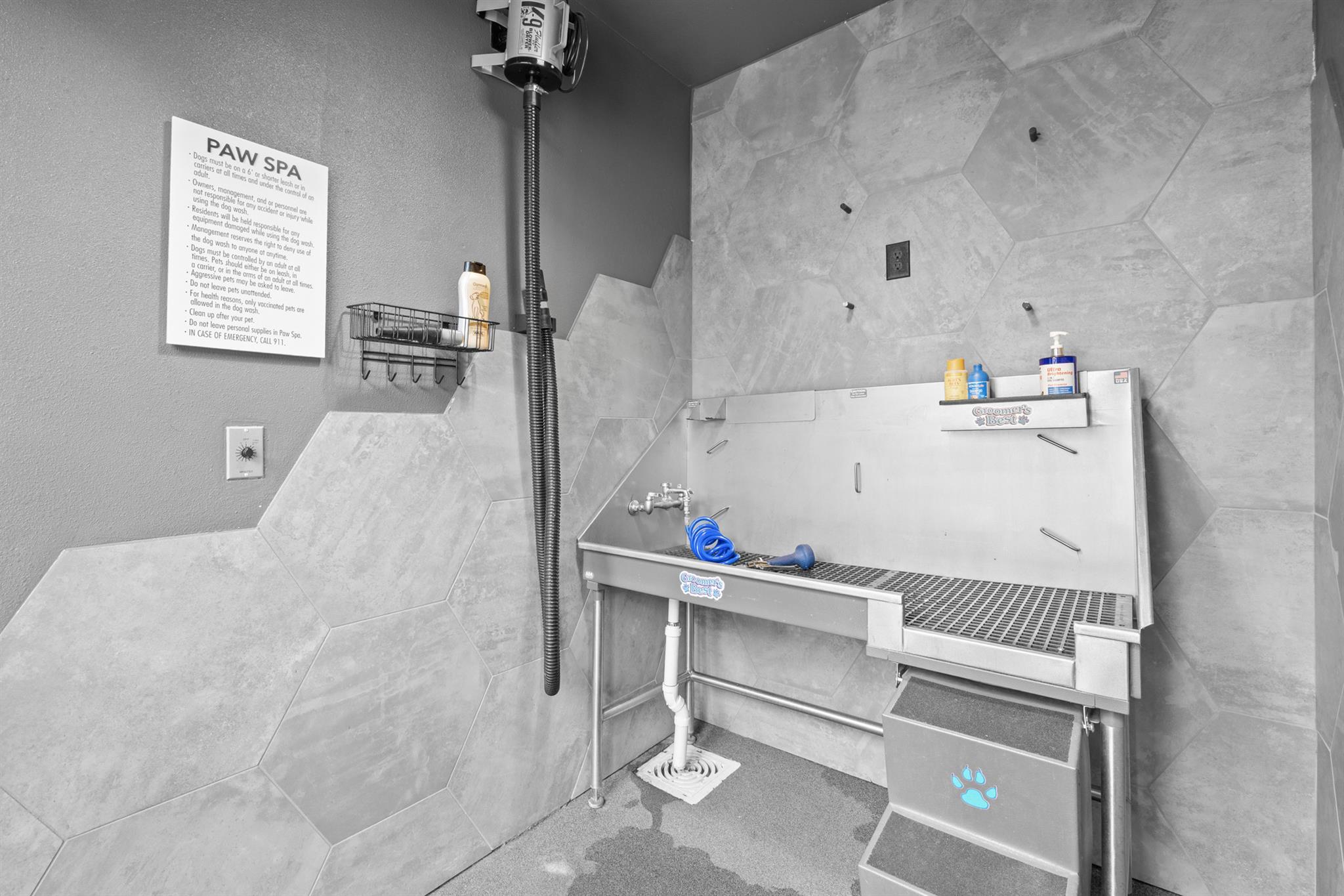 4801 Springdale Rd # 1401, Austin, TX 78723