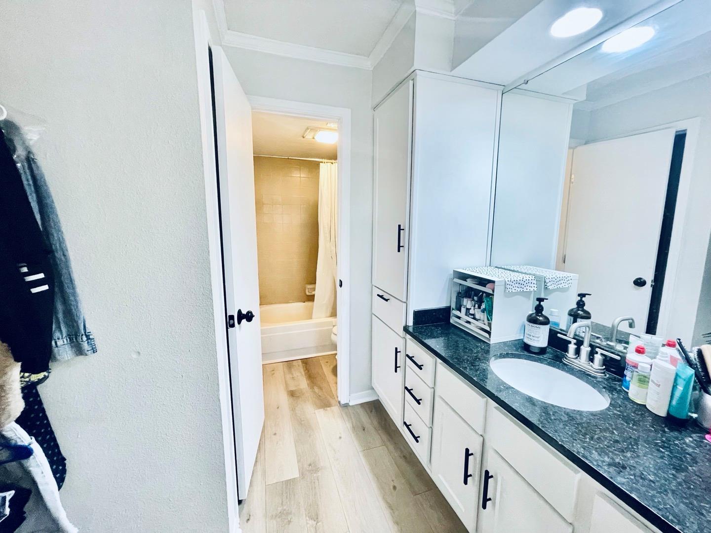 8888 Tallwood Dr # 2310, Austin, TX 78759