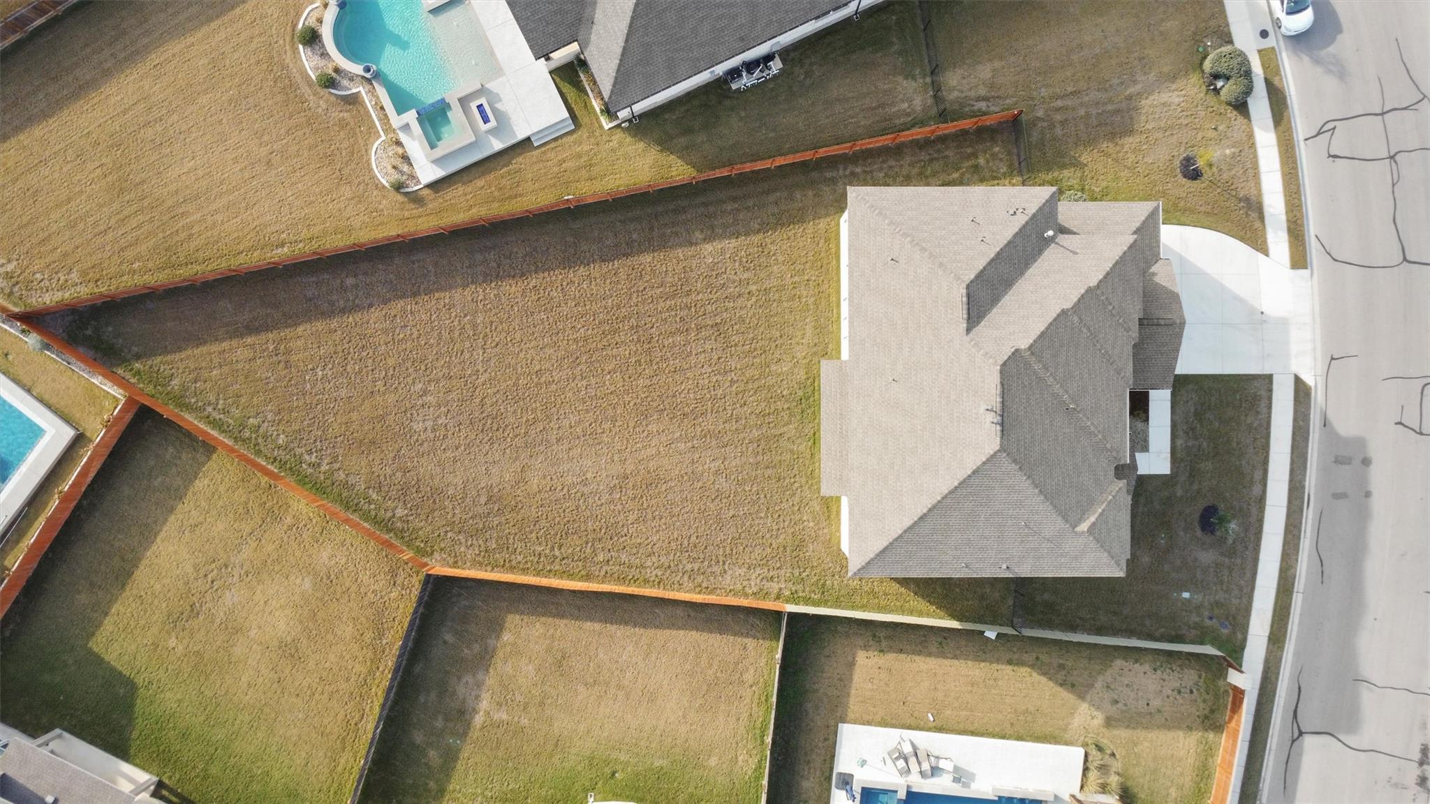 213 Great Lawn Bnd, Liberty Hill, TX 78642