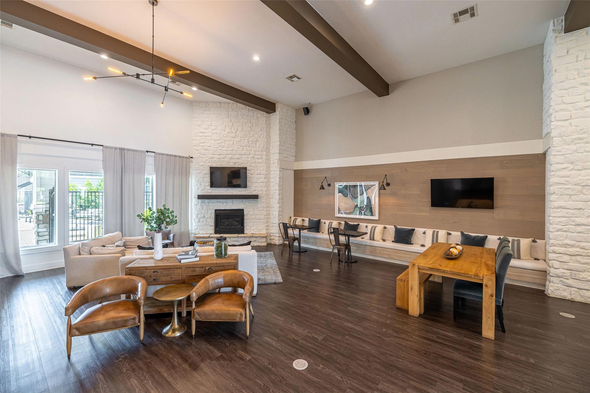 12215 Hunters Chase Dr # N-8102N, Austin, TX 78729