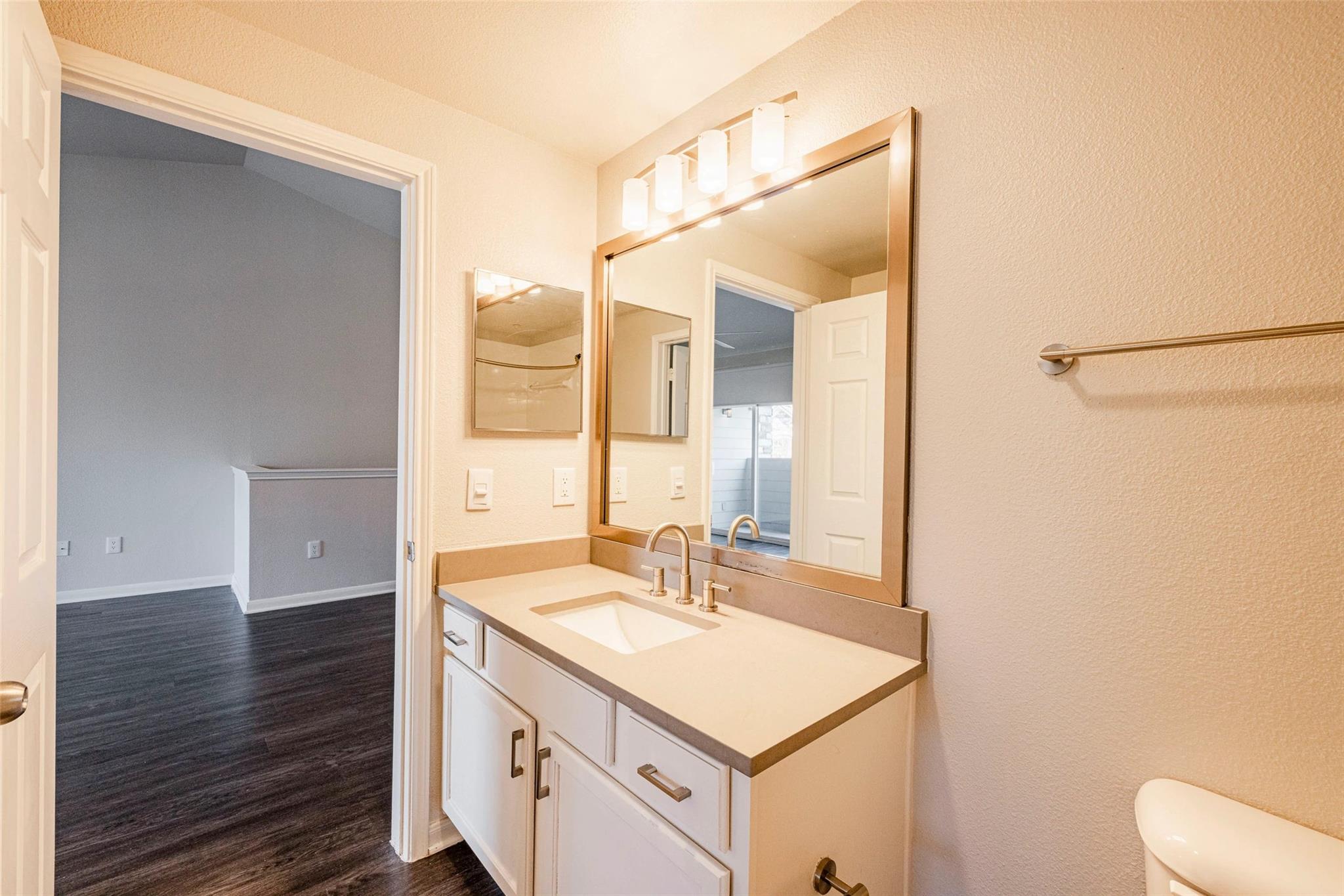 12215 Hunters Chase Dr # S-3205S, Austin, TX 78729