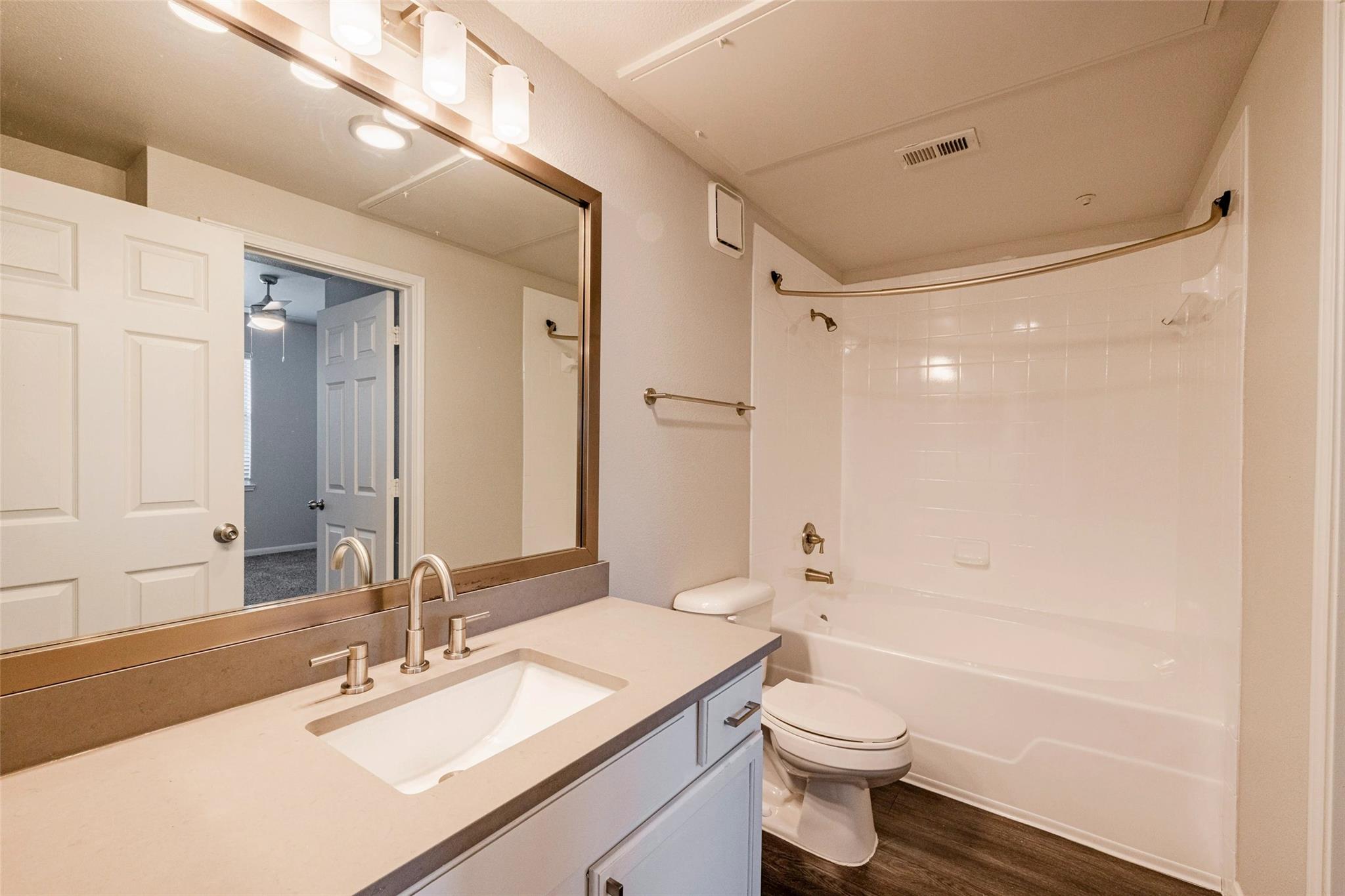 12215 Hunters Chase Dr # S-3205S, Austin, TX 78729