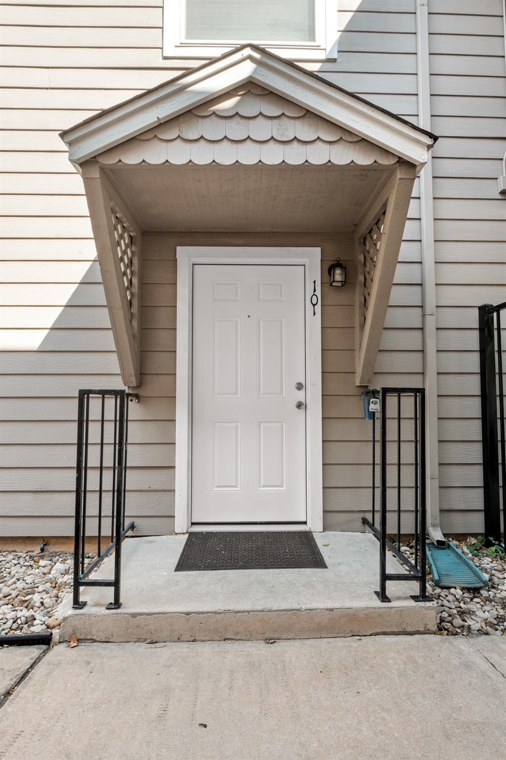 5616 Emerald Forest Dr # 101, Austin, TX 78745