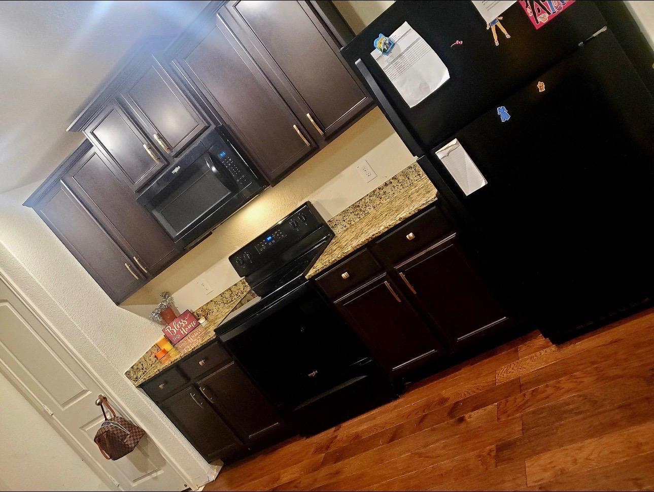 5021 Cressler Ln # 29G, Jarrell, TX 76537