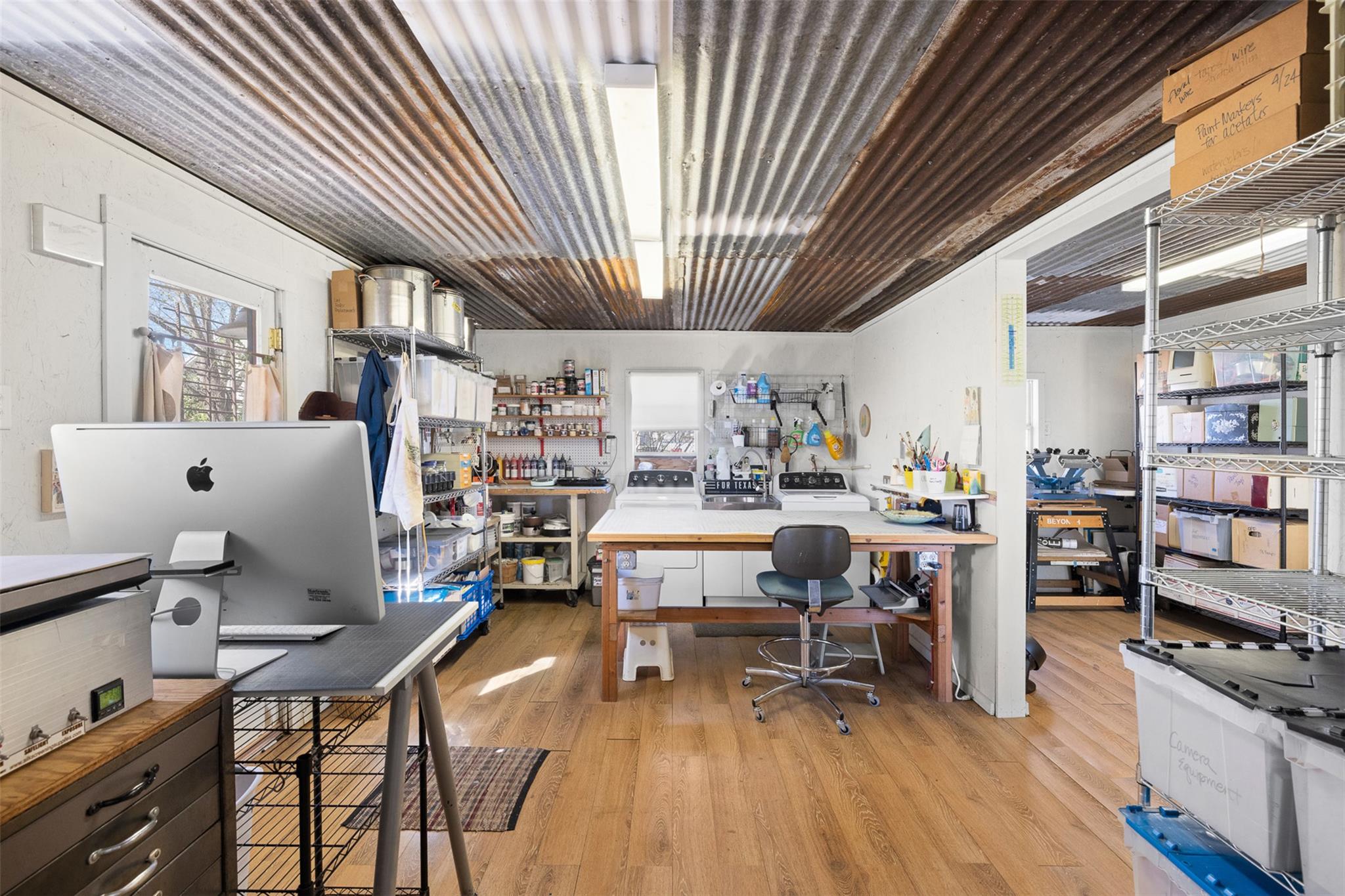 660 N Main St, La Grange, TX 78945