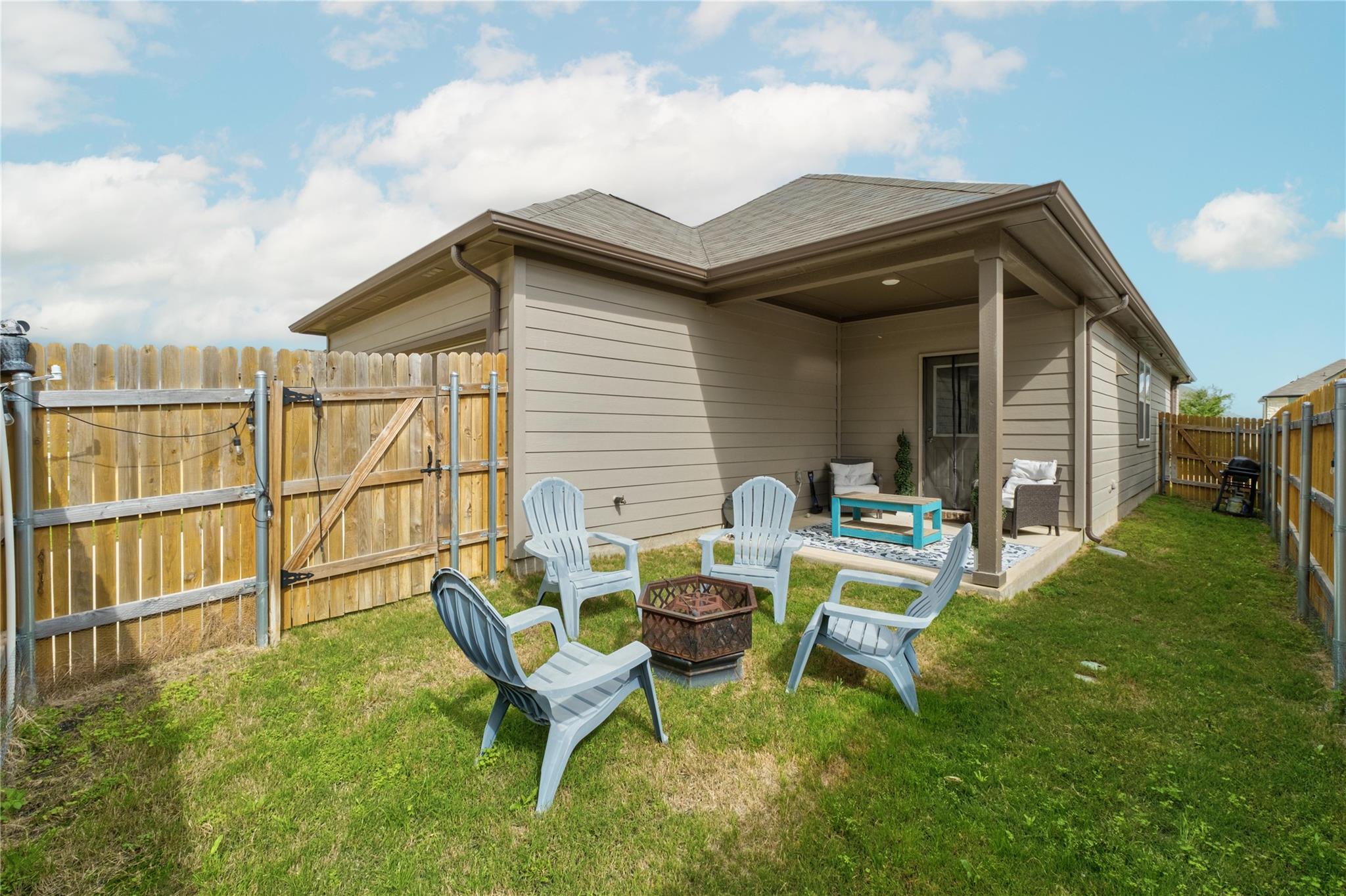 761 Long Run, Liberty Hill, TX 78642