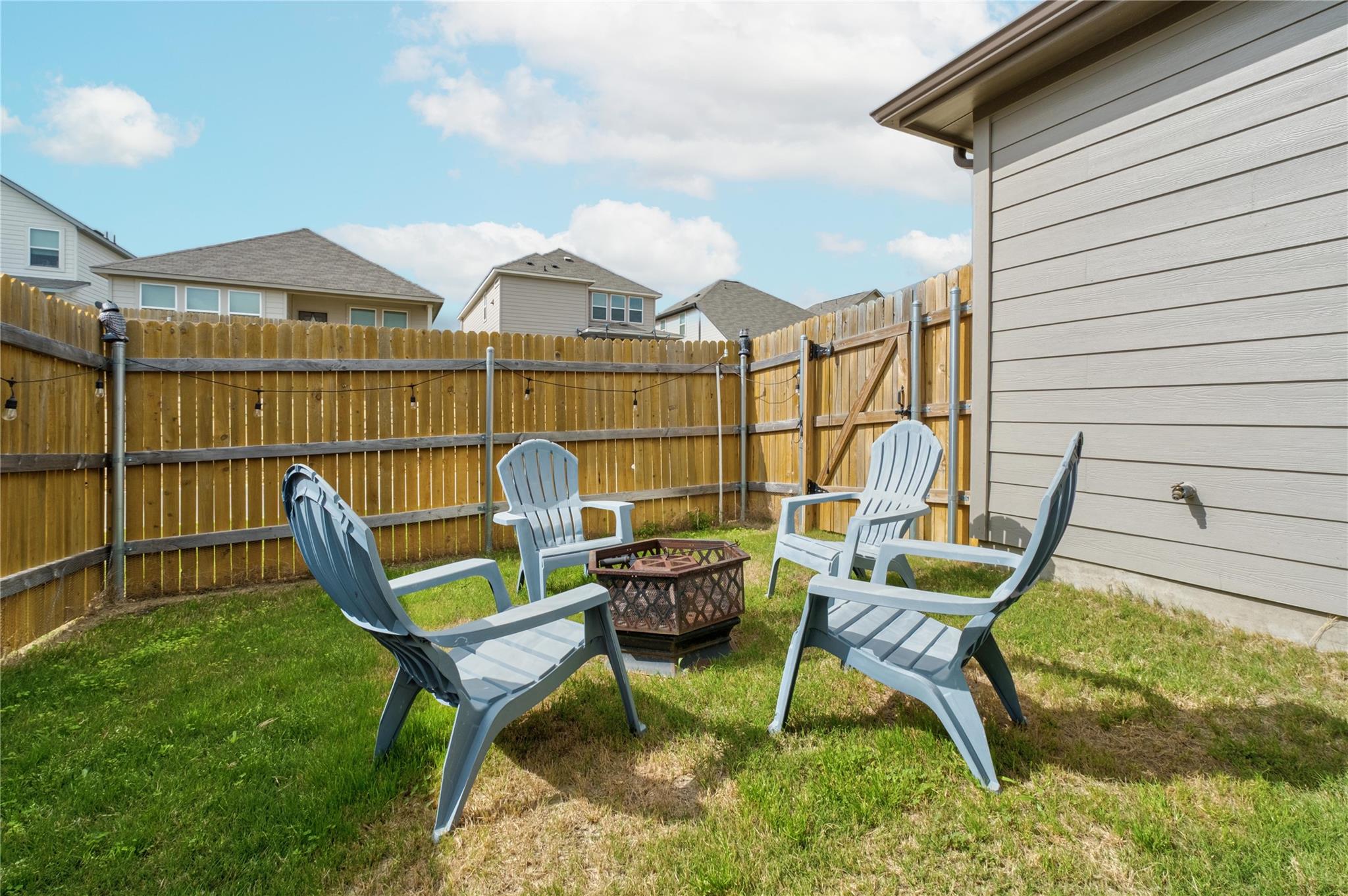 761 Long Run, Liberty Hill, TX 78642