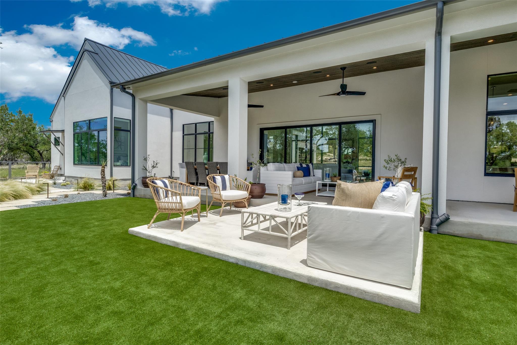 1958 Paradise Parkway, Canyon Lake, TX 78133