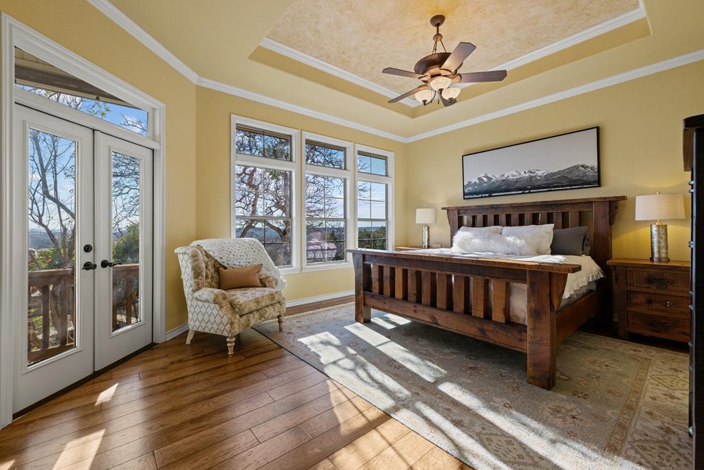 169 Royal Oaks Hill, Fredericksburg, TX 78624