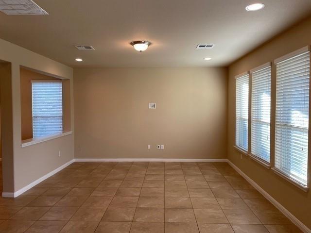 529 Flag Ln, Leander, TX 78641