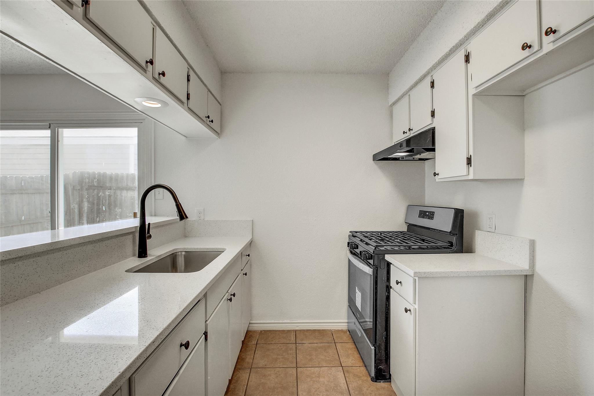 902 King Albert St # A, Austin, TX 78745