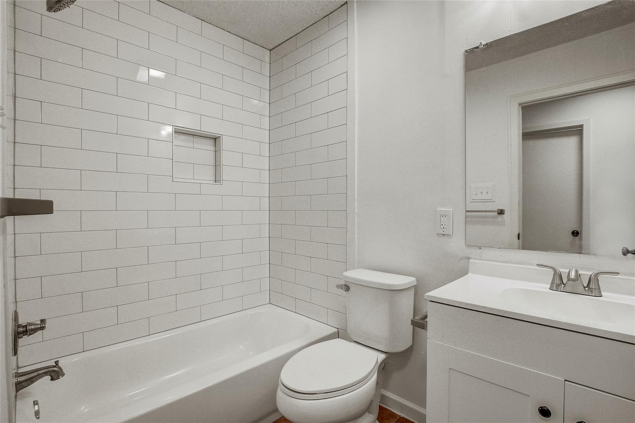 902 King Albert St # A, Austin, TX 78745