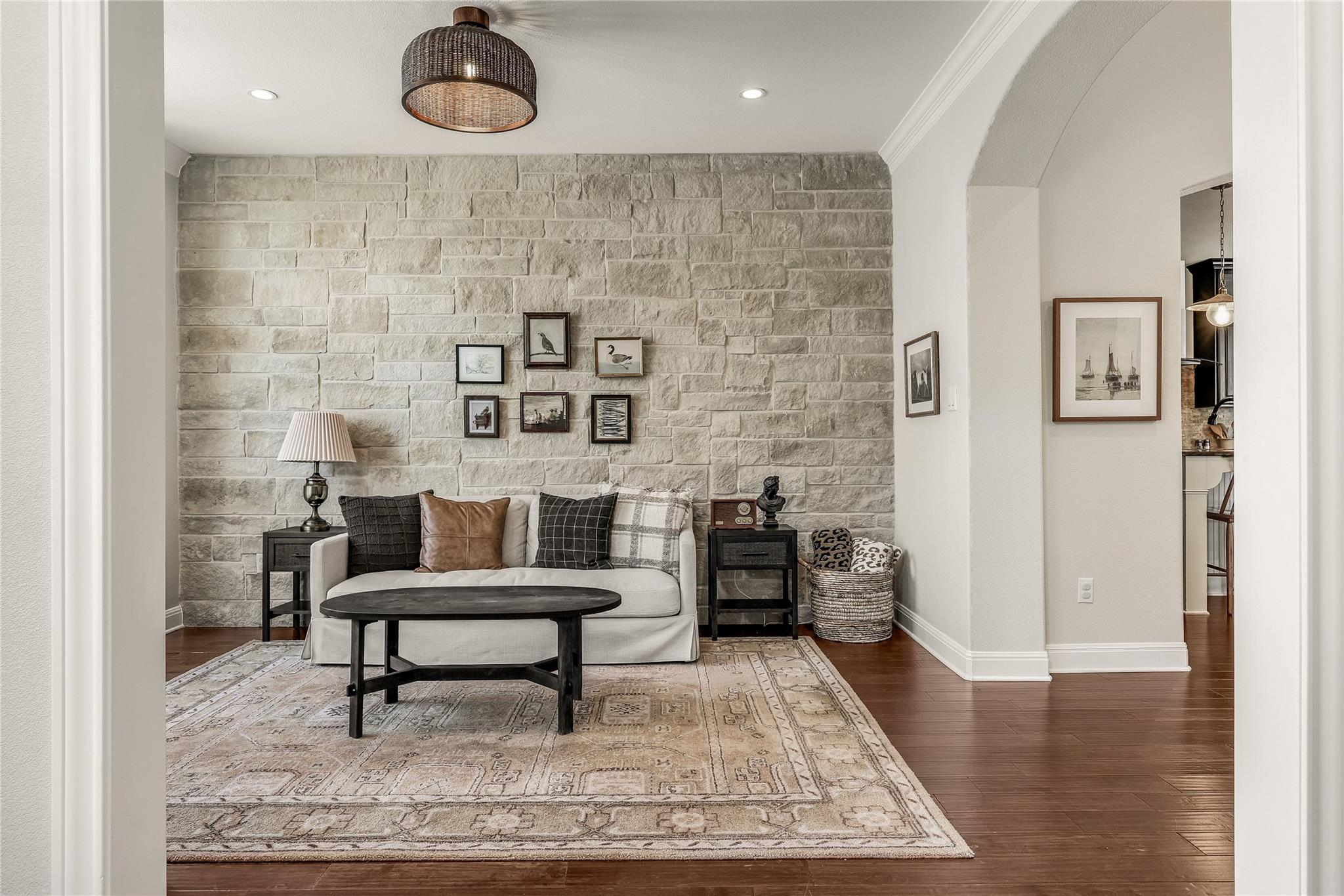 3801 Boone Dr, Lago Vista, TX 78645