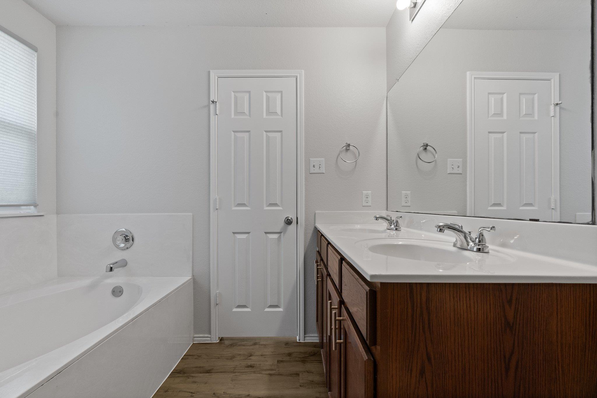 5800 Maciver Dr, Austin, TX 78754