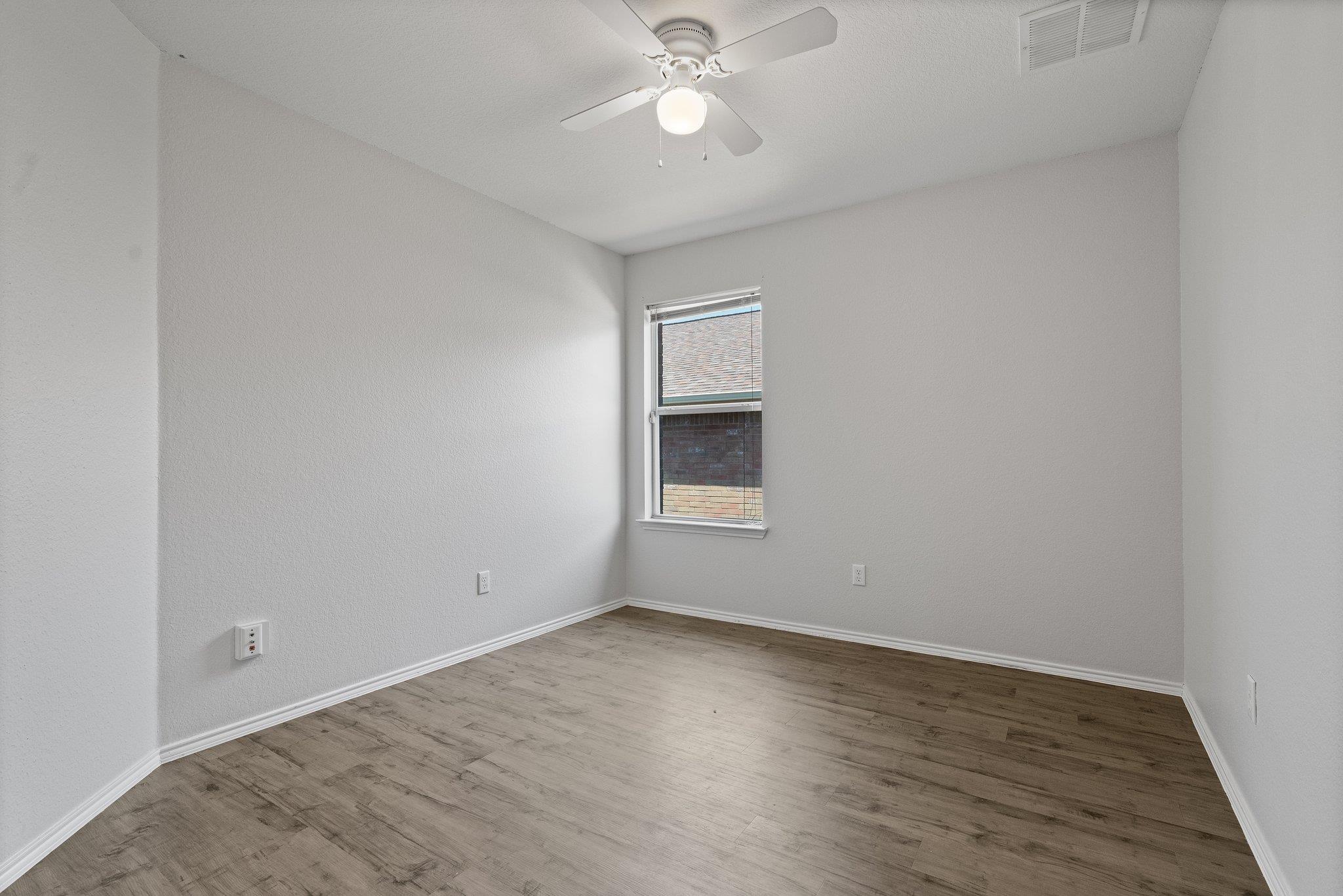 5800 Maciver Dr, Austin, TX 78754