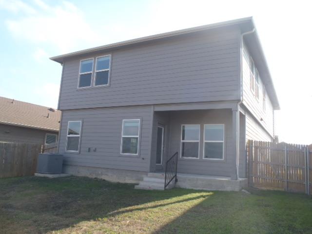 221 Calgary Ln, San Marcos, TX 78666