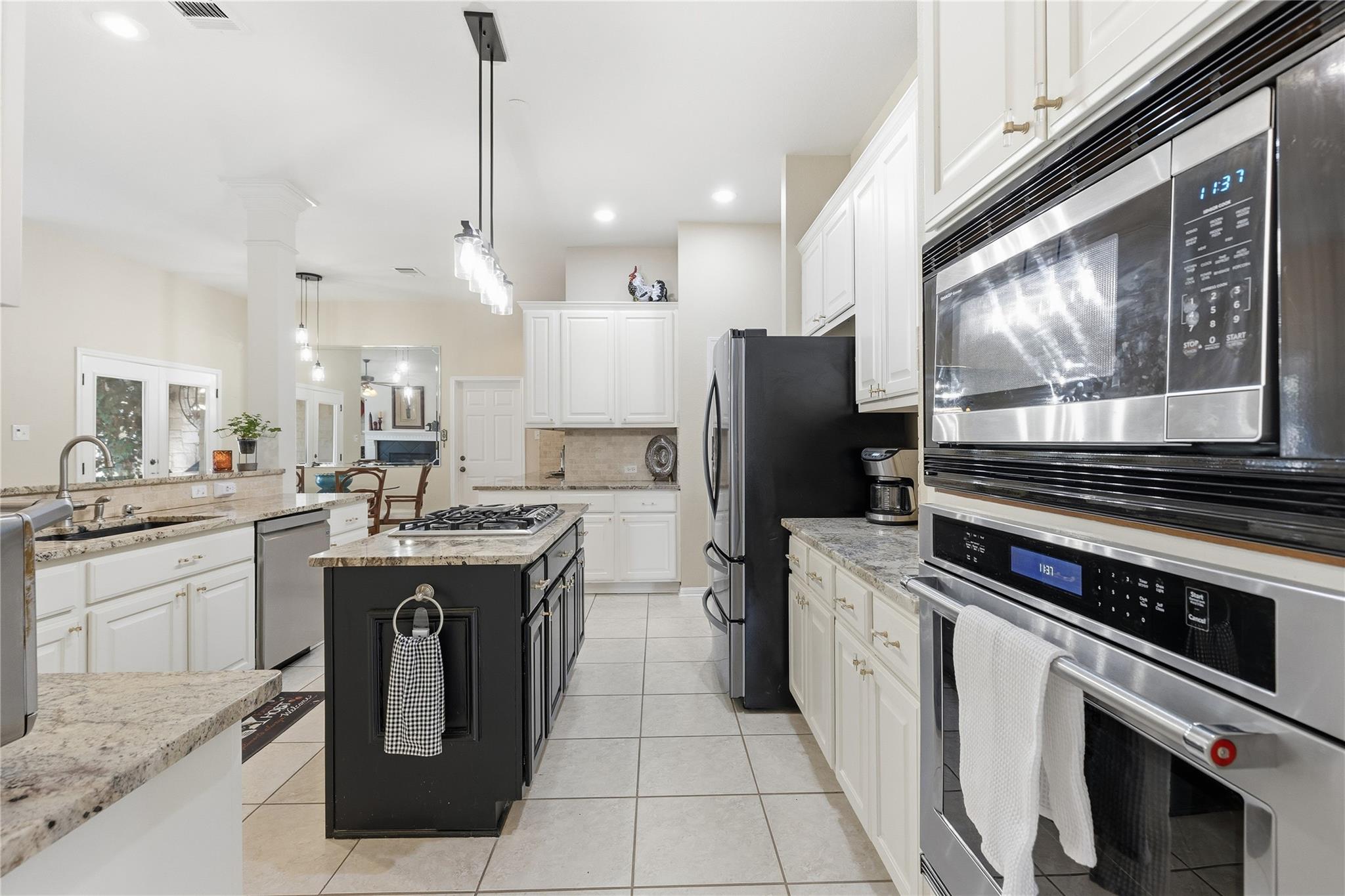 6905 Twilight Mesa Dr, Austin, TX 78737