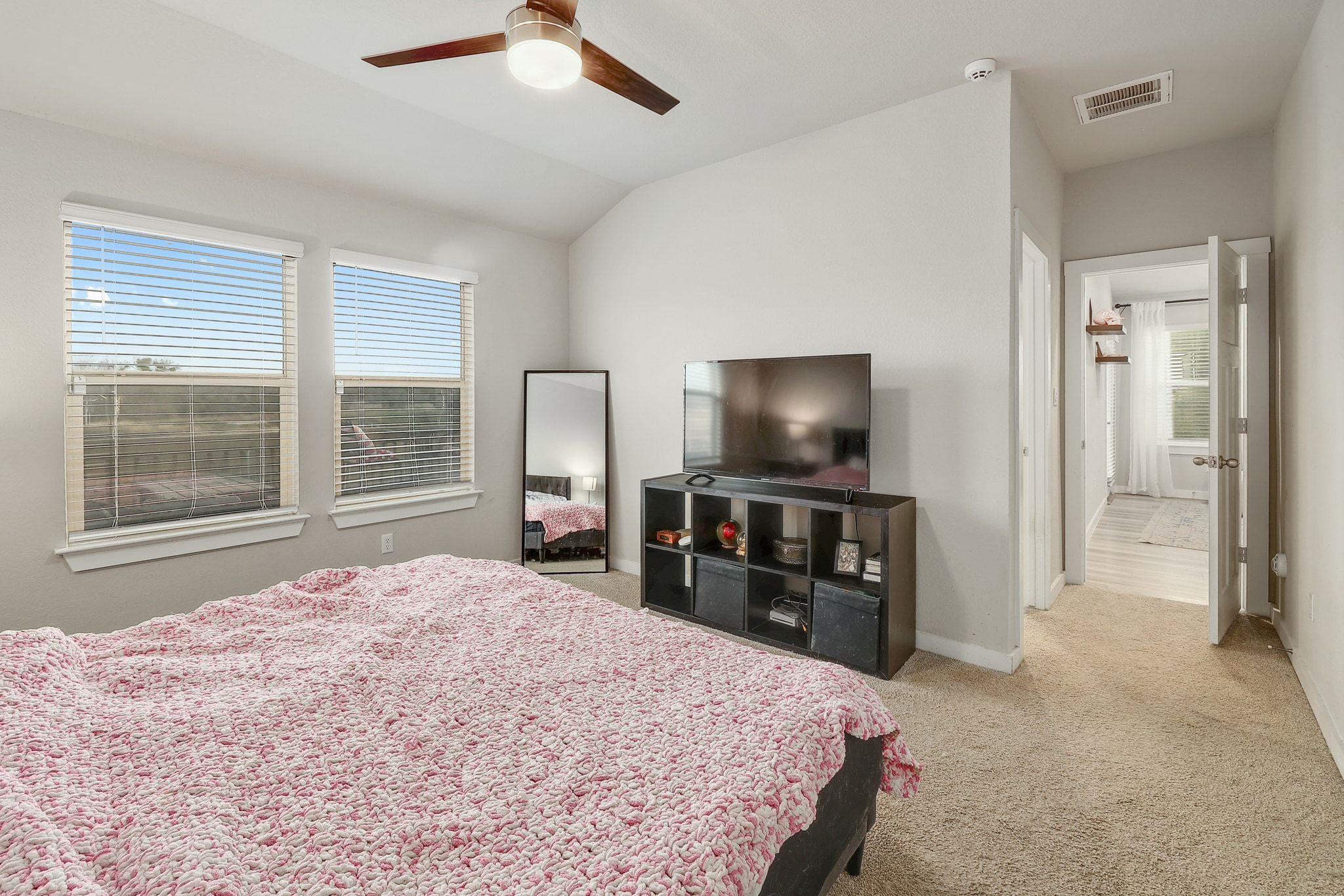 204 Halford Rd, Georgetown, TX 78633