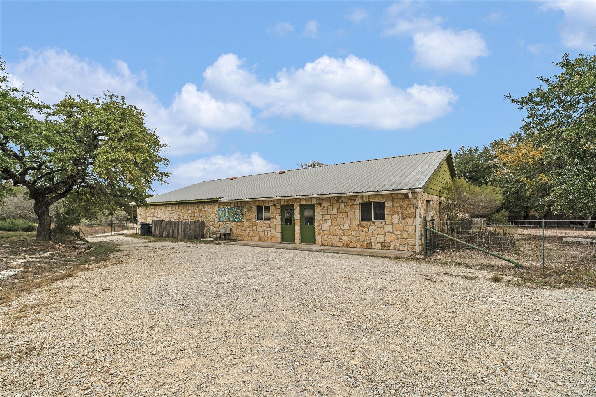 45 La Buena Vista Dr, Wimberley, TX 78676