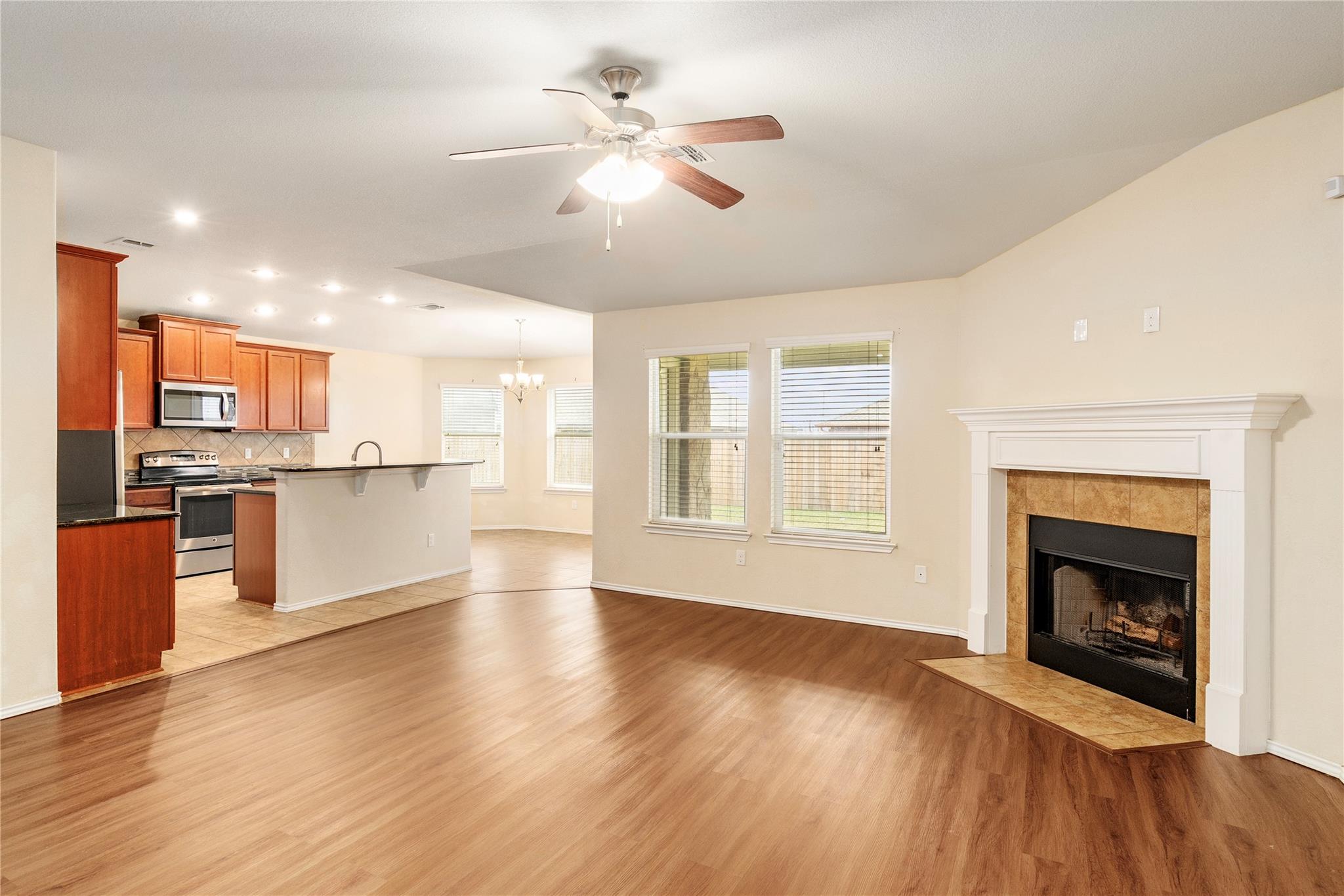 9405 Cricket Dr, Killeen, TX 76542