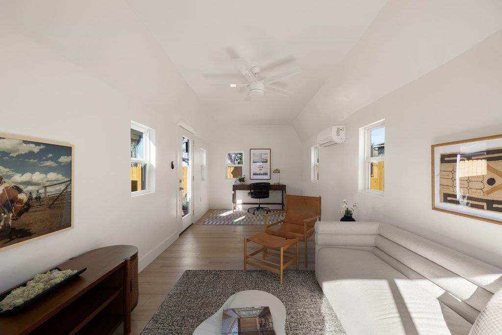 2108 Lanier Dr, Austin, TX 78757