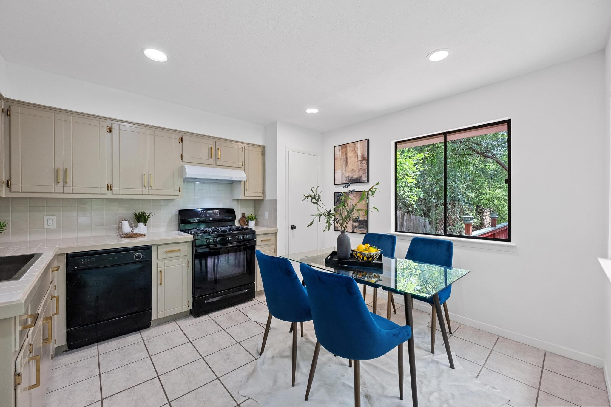 1511 Terrapin Ct # B, Austin, TX 78746